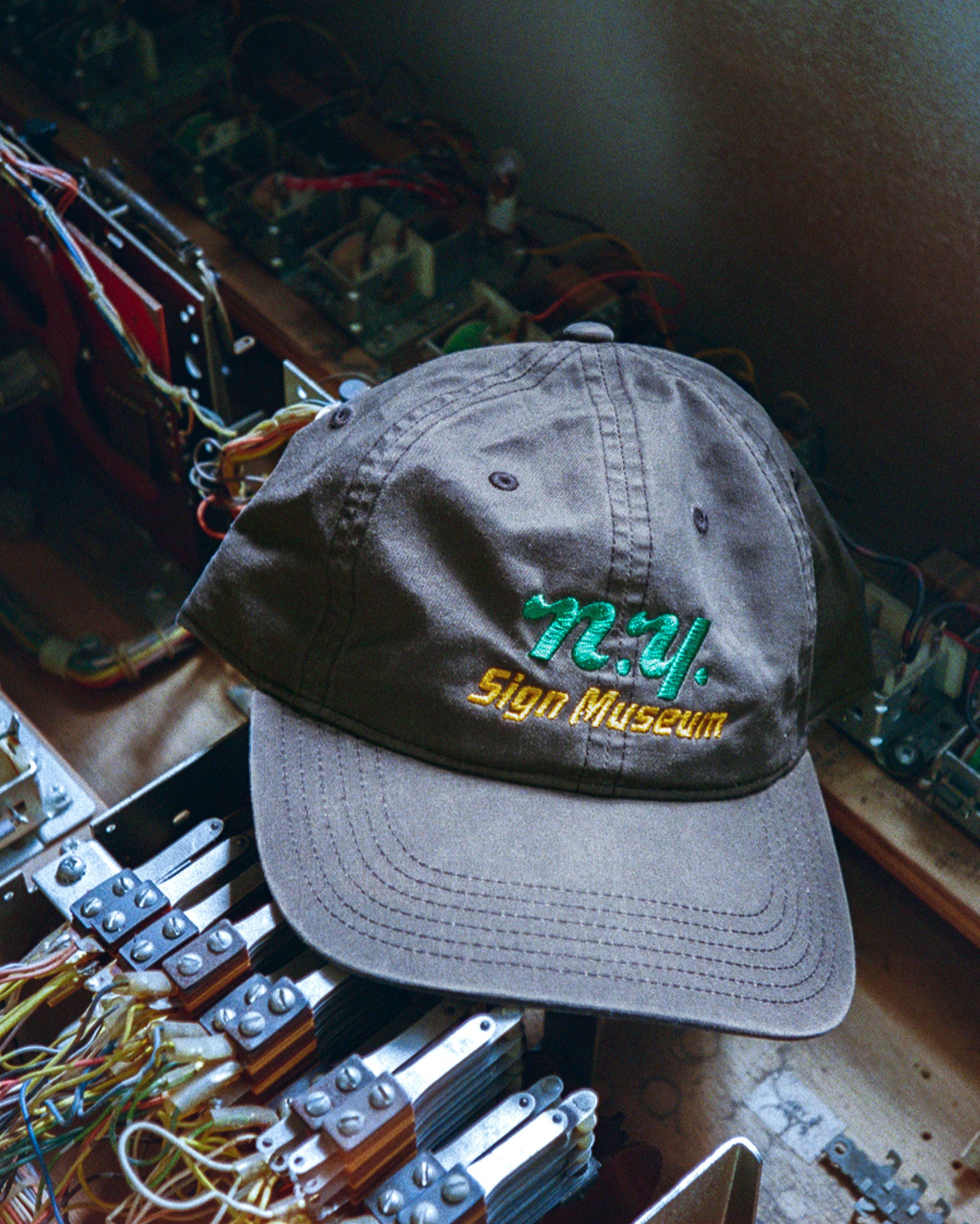 New York Sign Museum Dad Hat - Faded Black