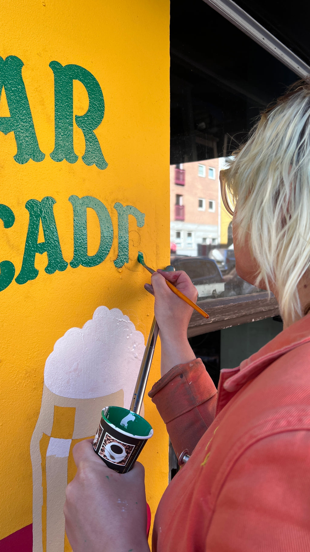 Intro to Commercial Sign Painting with Veronika Skilte