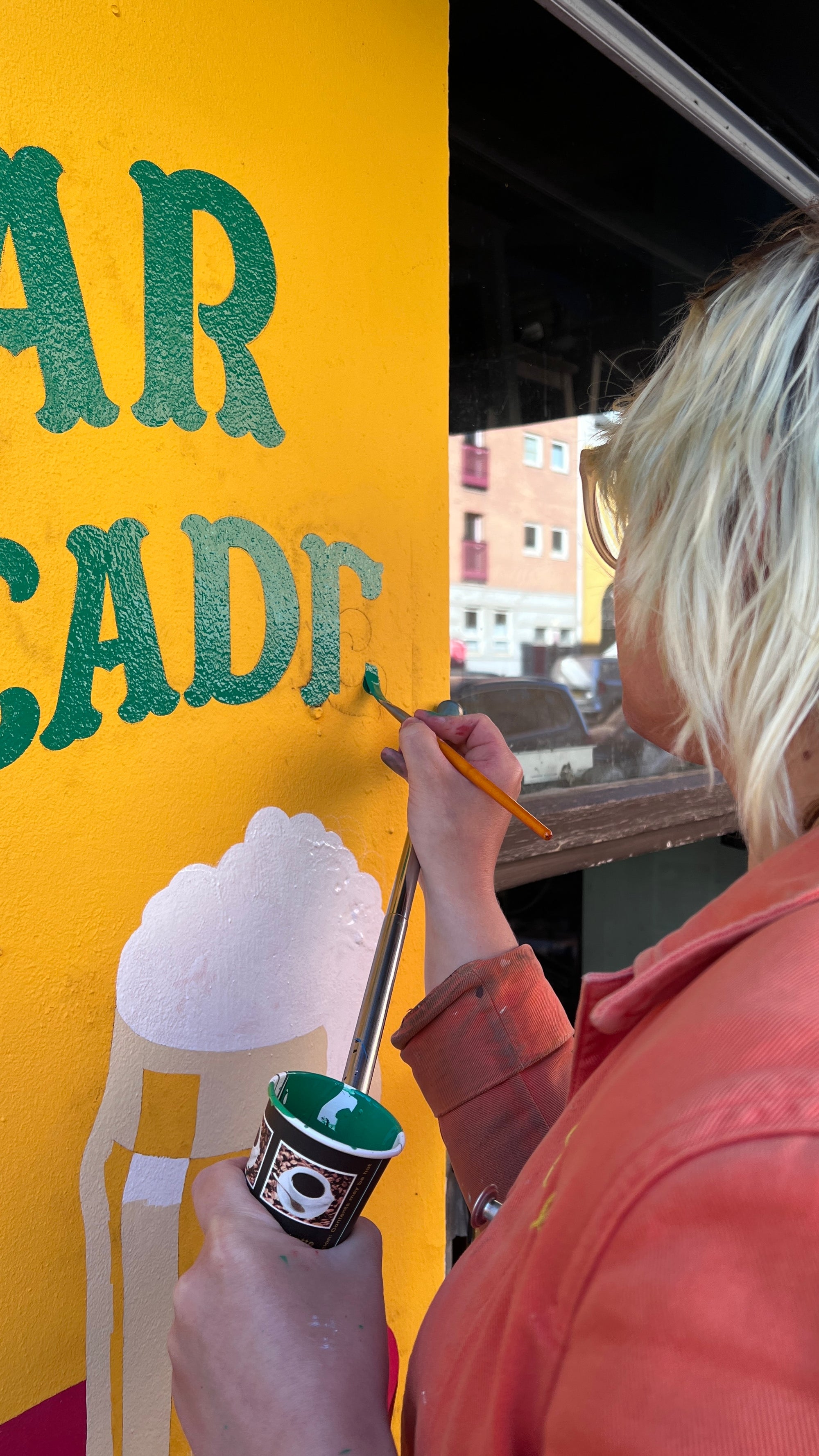 Intro to Commercial Sign Painting with Veronika Skilte